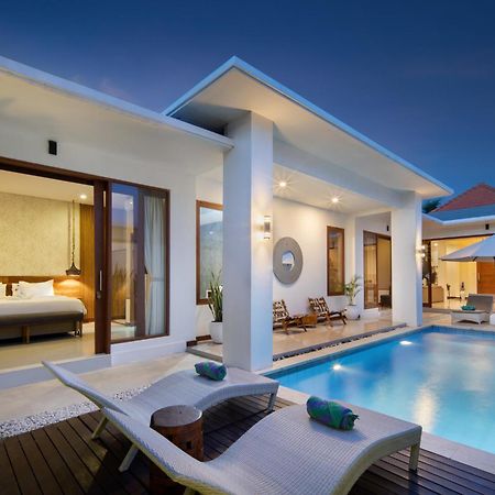 Villa The Luxury Collection, Monaco Blu Seminyak Esterno foto