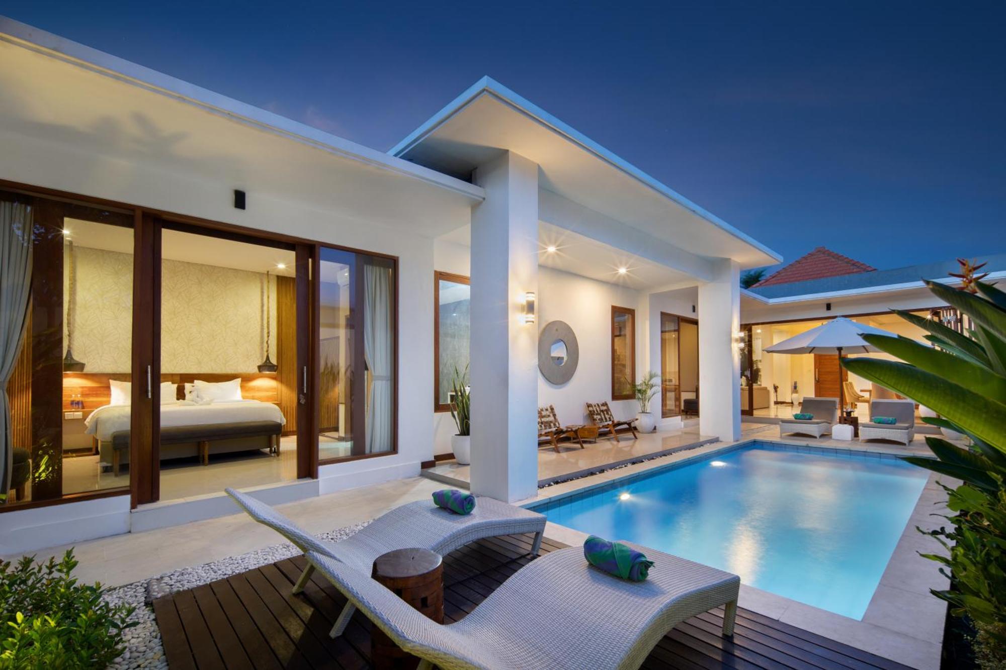 Villa The Luxury Collection, Monaco Blu Seminyak Esterno foto