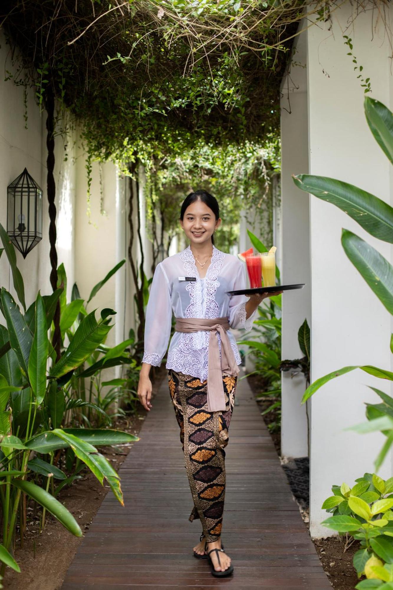 Villa The Luxury Collection, Monaco Blu Seminyak Esterno foto