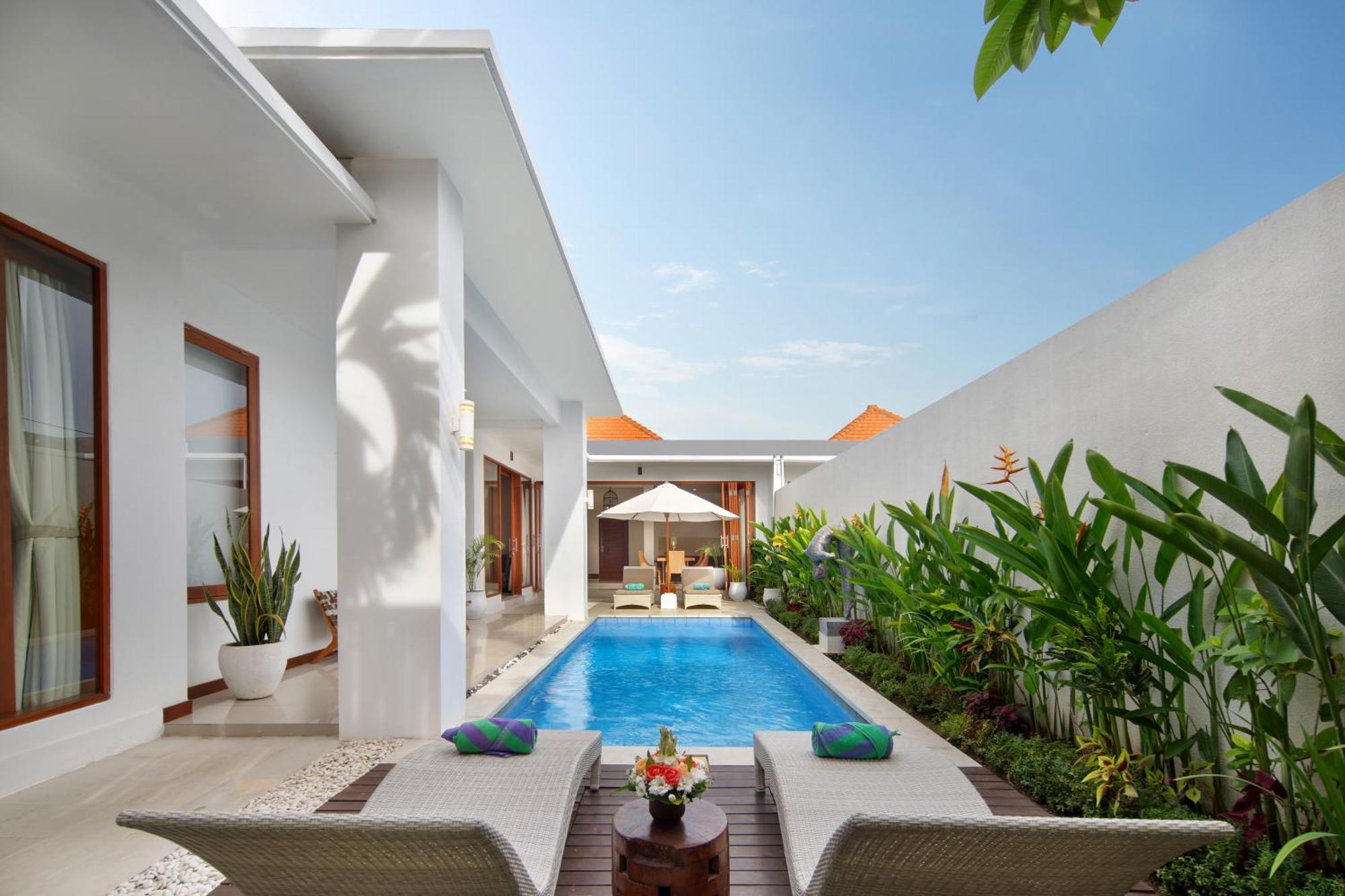 Villa The Luxury Collection, Monaco Blu Seminyak Esterno foto